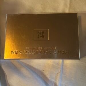 Tori Belle New 24k Multi Use Palette - wear anywhere!